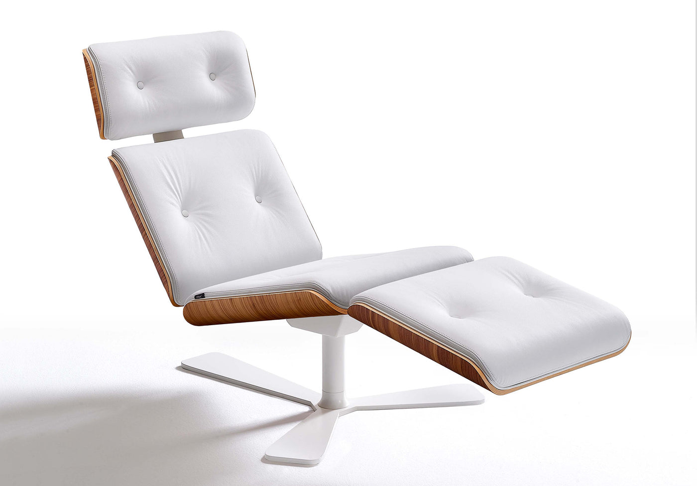 Armadillo Lounge chair