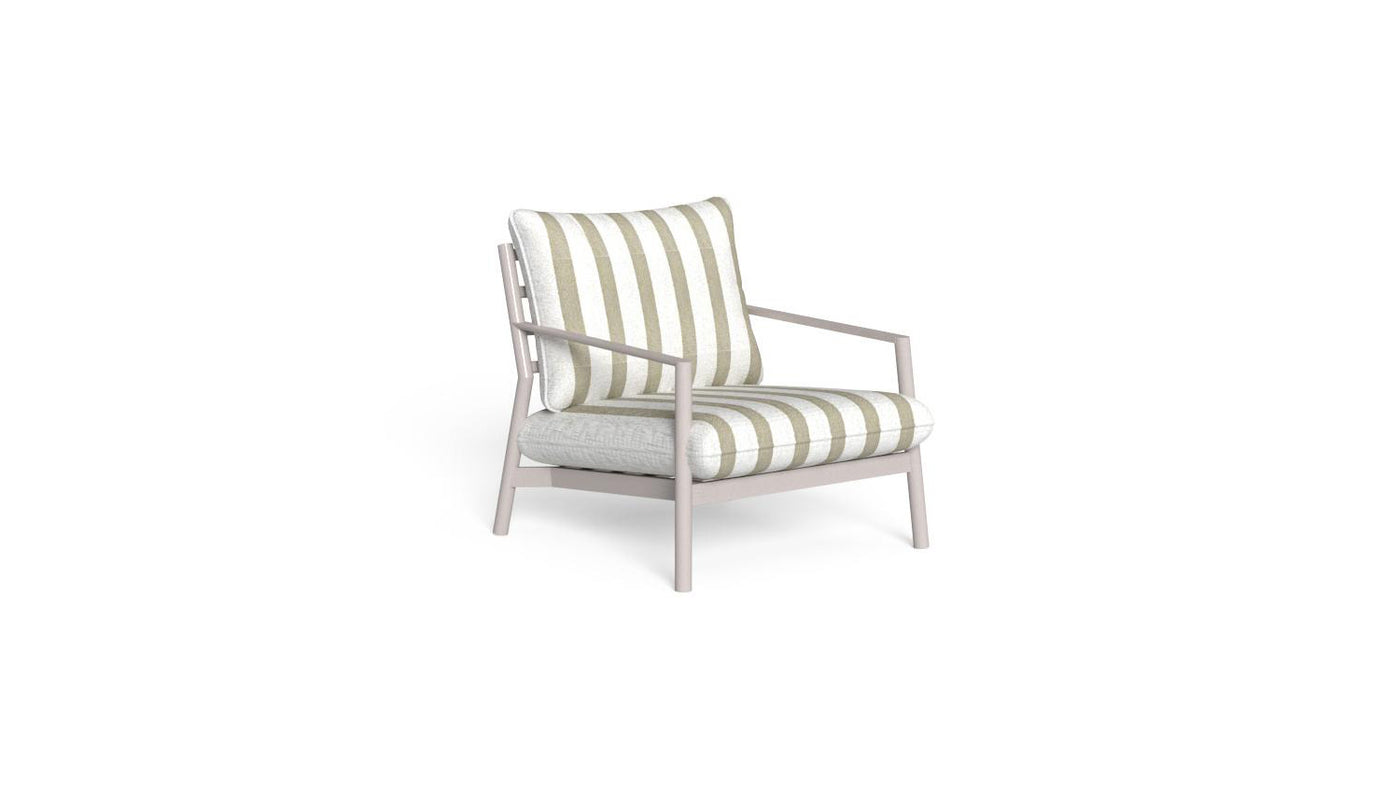 Set Finn: 1 canapé + 2 fauteuils + 2 tables basses pour l'extérieur
