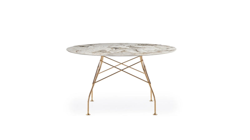 Glossy round table by Kartell