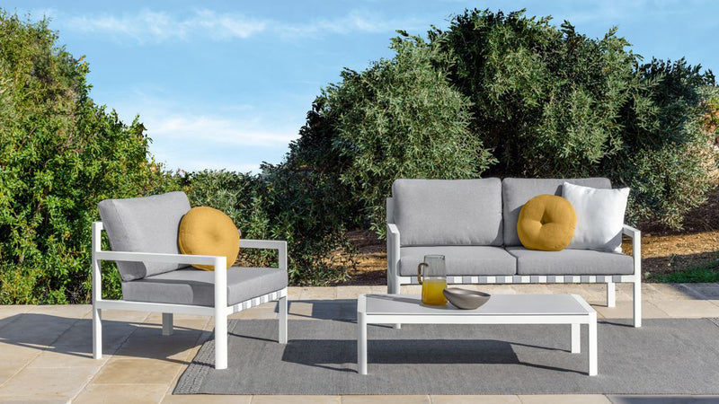 NUNU' OUTDOOR 2-3-SEATER SOFA