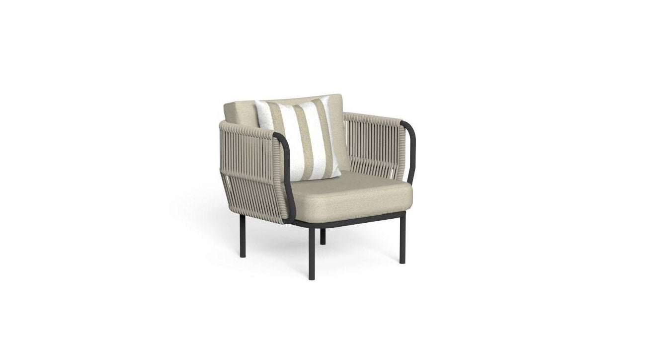 Set Plum: 1 Sofa + 2 Sessel + 1 Outdoor-Couchtisch