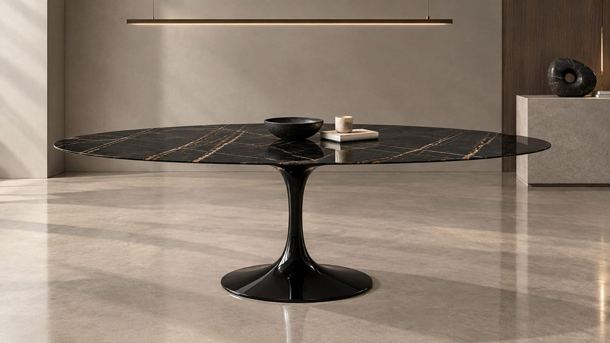 Tulip Oval Table à manger plateau en marbre Sahara